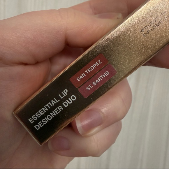 NIB‼️ Bisha Essential Lip Designer Lip Liner Duo in San Tropez & St Barths - Picture 5 of 6